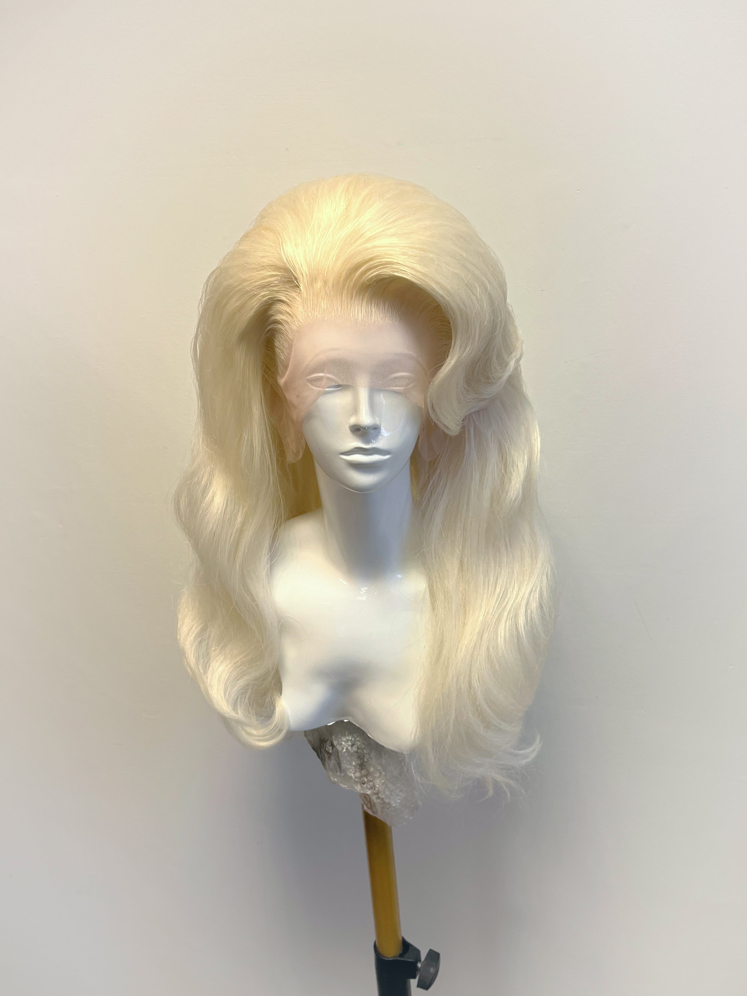 ireHeadRTW Death Becomes Her blonde ireHeadWigs