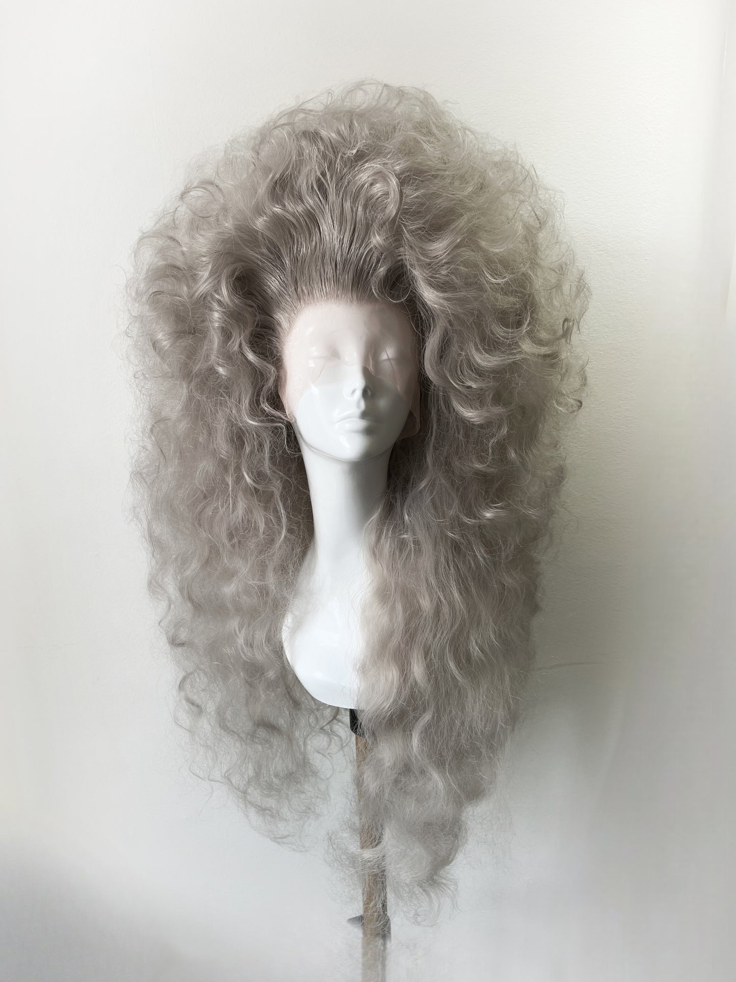 ÉireHeadRTW - silver wig